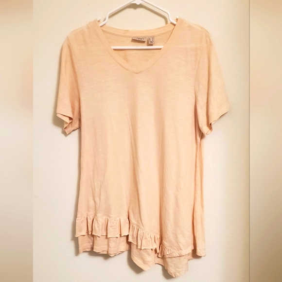 LOGO By Lori Goldstein Peach Pink Asymmetrical Ruffled Short Sleeve Tee - Picture 1 of 6